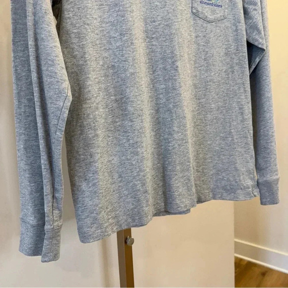 Vineyard Vines Boys Size M Three Tone Ombre Whale Long-Sleeve Pocket Tee Casual - Picture 6 of 13